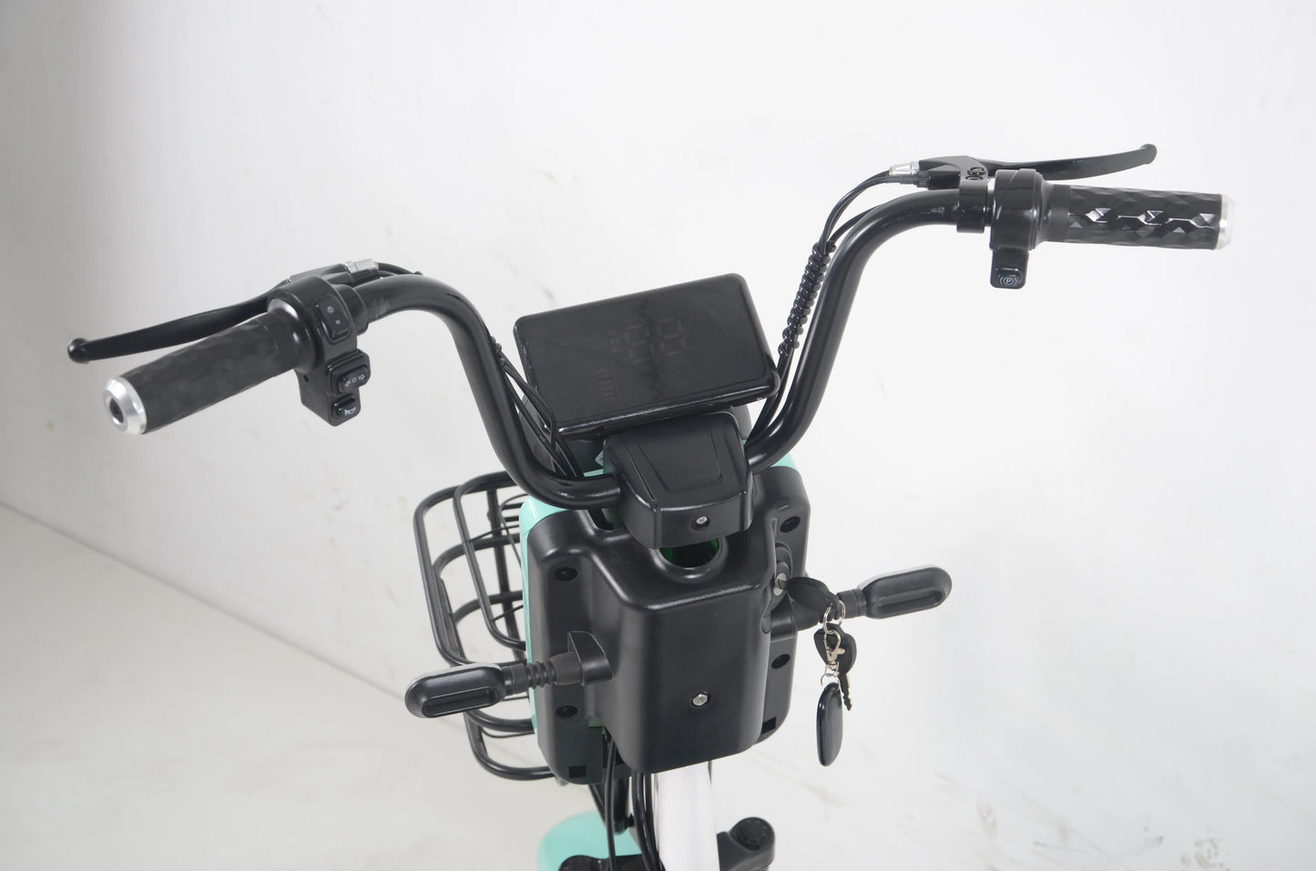 Lightweight Scooter Motorcycle with Strong Power Removable Lead-Acid Battery Electric e-bikes electric tricycles