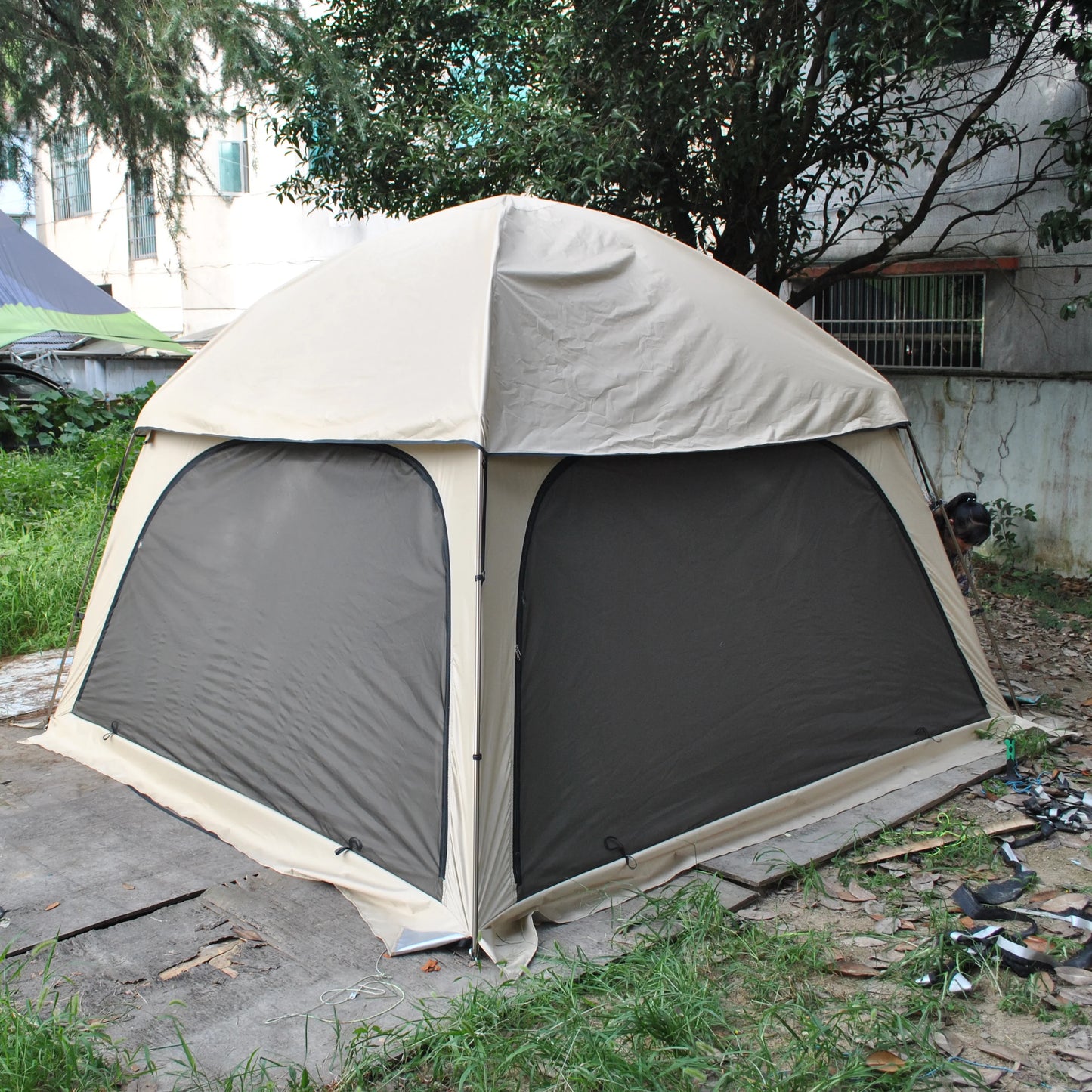 High Quality Luxury Dome Tent for Family, 6 Person Glamping Tent, Rainfly Included, 16mm Aluminum Poles,7 Feet High